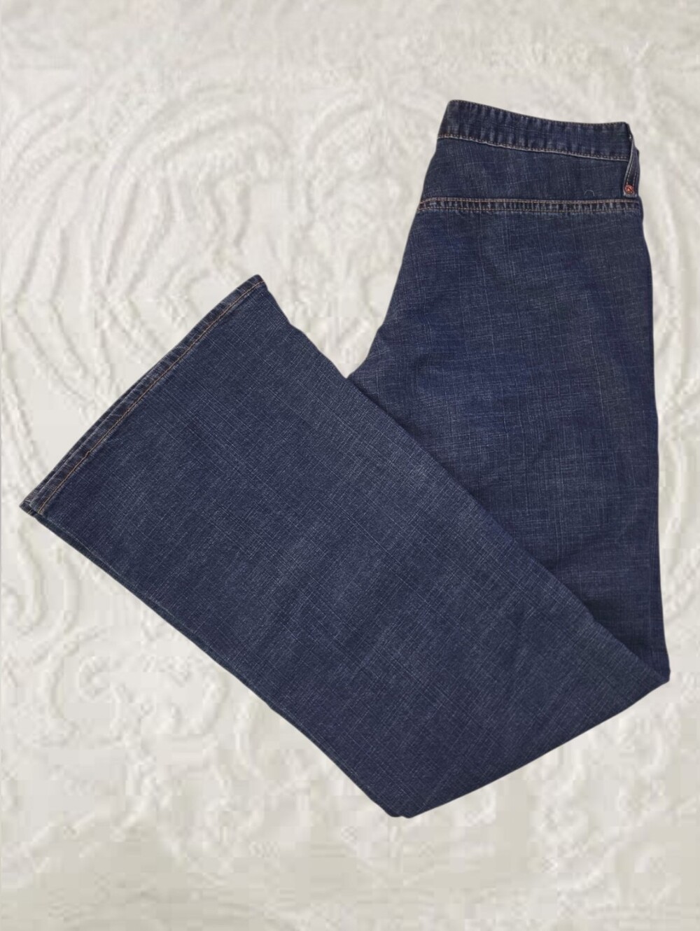 Vintage Levi's Y2k Low Rise Dark Wasg Bootcut Flare Jeans Super Low